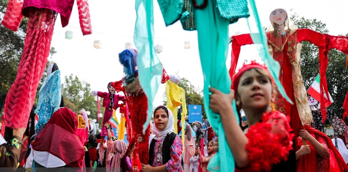 تصاویر/ هفدهمین جشنواره بین‌المللی تئاتر خیابانی مریوان