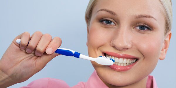 دندانهای خراب منجر به افزایش ریسک زایمان زودرس میشود