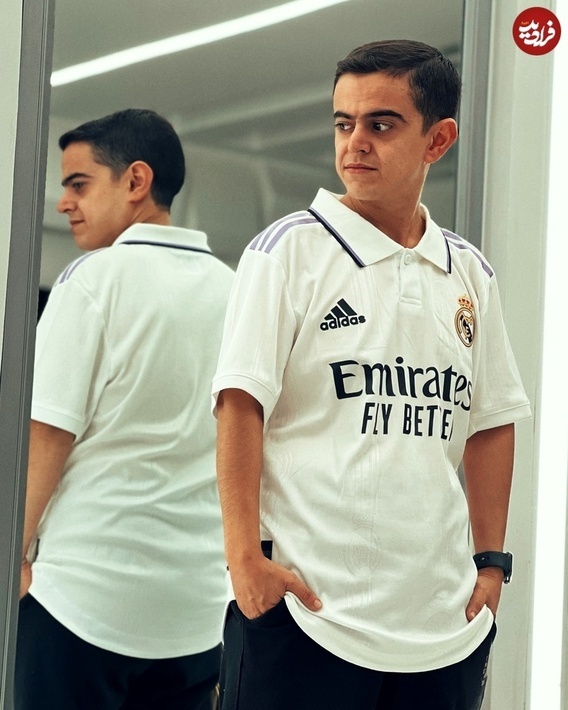 عکس/ لباس رئال مادرید بر تن «امیرمحمد متقیان» مجری برنامه کودک