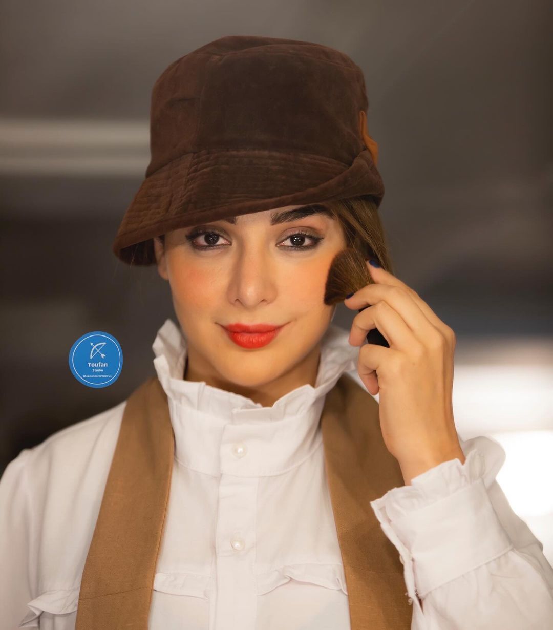 عکس هنری «المیرا دهقانی» یاسمنِ سریال لحظه گرگ و میش