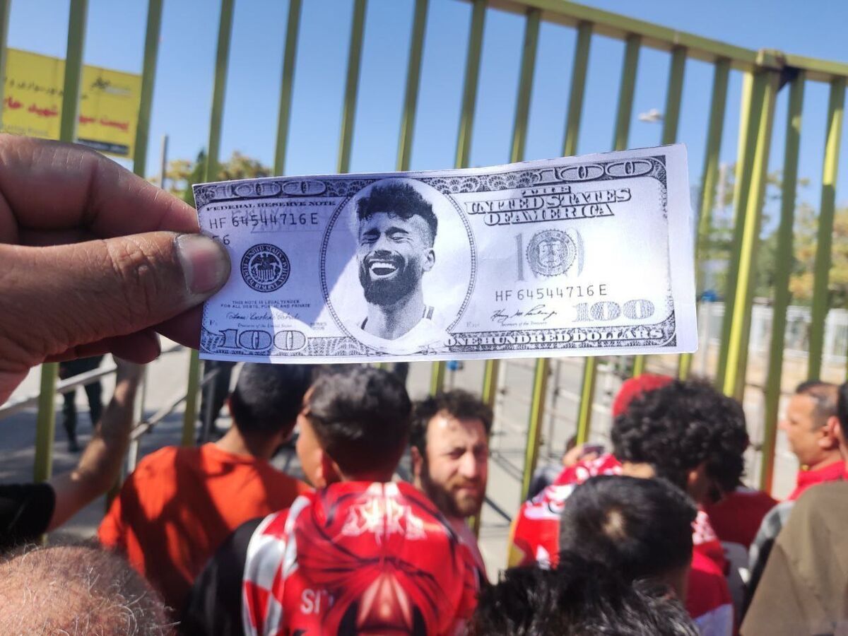 عکس/ سورپرایز هواداران پرسپولیس برای رامین رضاییان