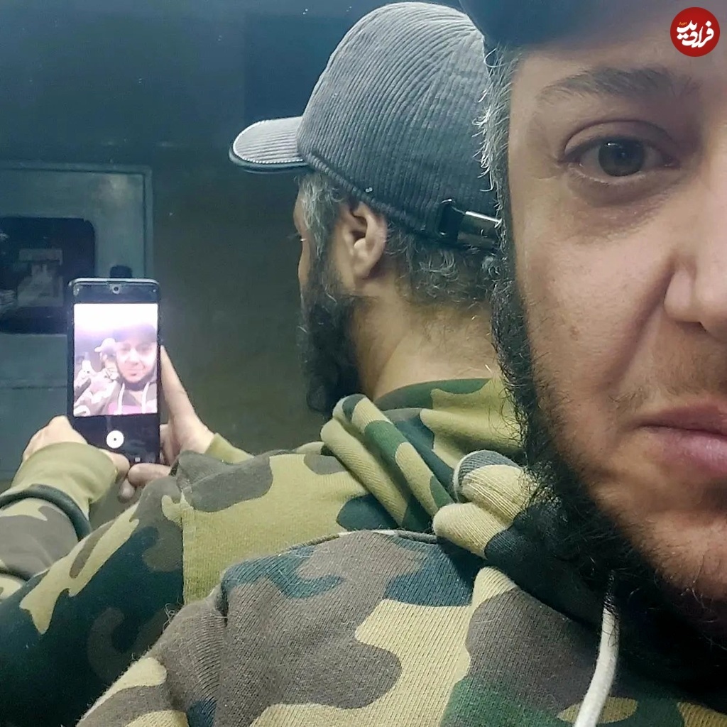 عکس/ سلفی آسانسوری «مازیار لرستانی» با یک تیپ متفاوت