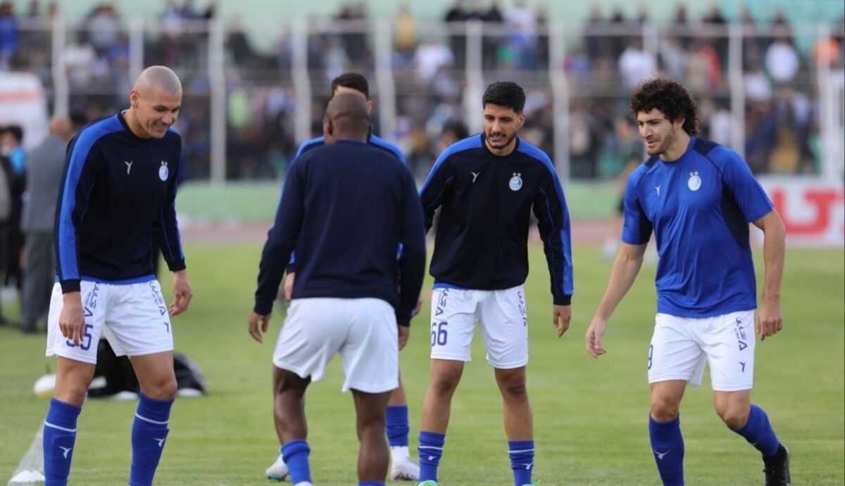 مدافع استقلال بازی با الهلال را از دست داد