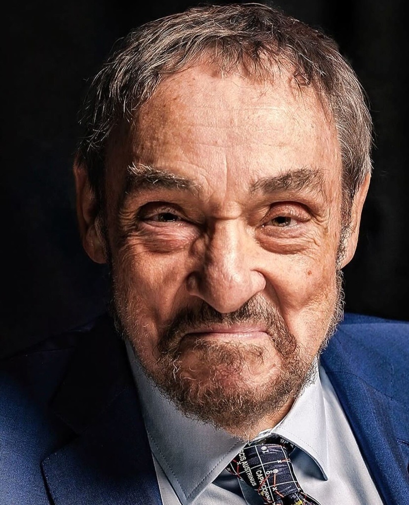 «گیملی» ارباب حلقه‌ها بعد ۲۳ سال در ۸۰ سالگی