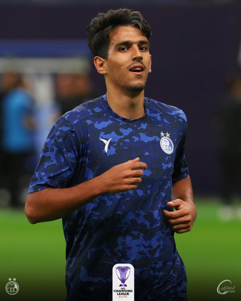 عکس/ انتظار استقلالیها از اسلامی: گل بزن! عکس/ انتظار استقلالیها از اسلامی: گل بزن!