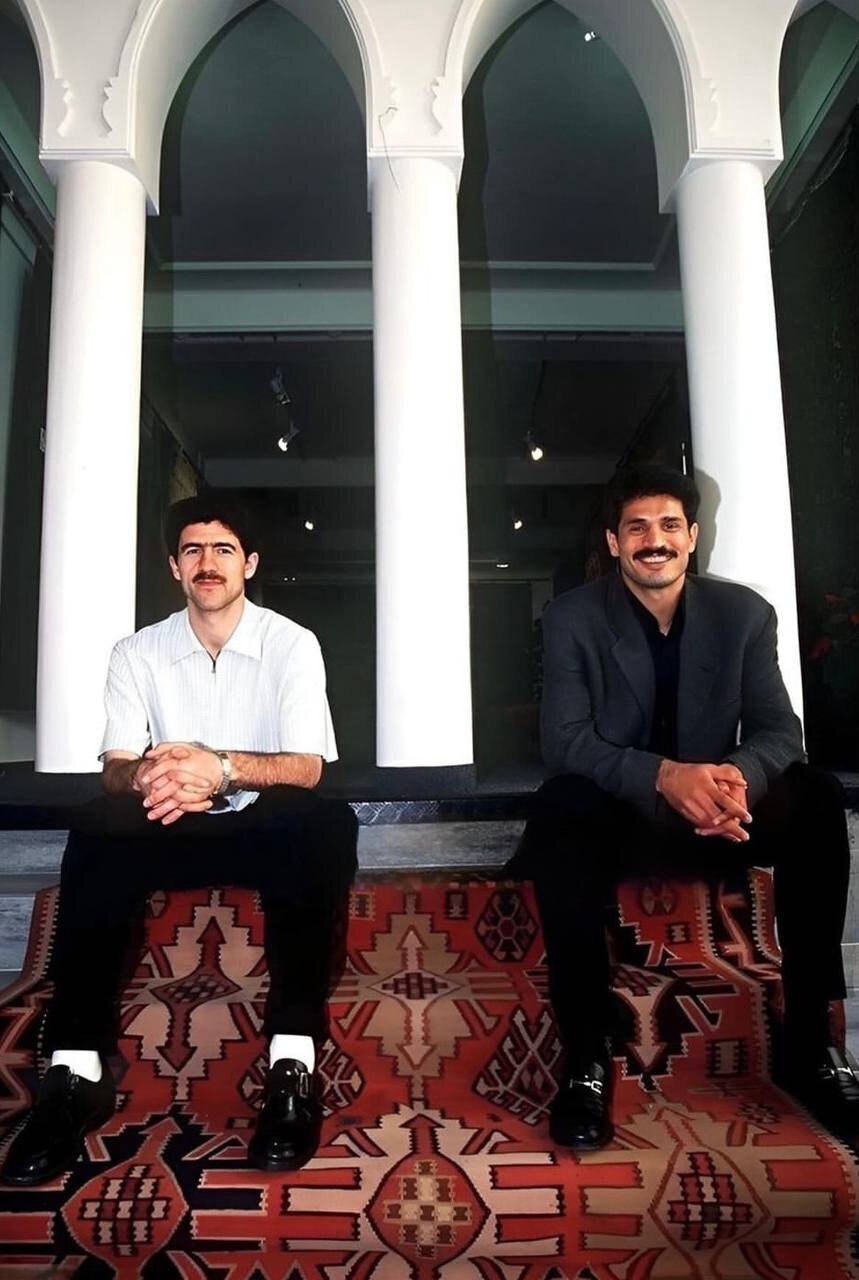 عکس/ خندههای علی دایی و کریم باقری با سیبیل و استایلی قدیمی عکس/ خندههای علی دایی و کریم باقری با سیبیل و استایلی قدیمی