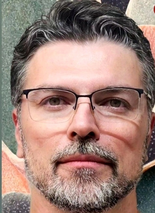 عکس/انوشیروان فاطمی بازیگر سریال «خواب و بیدار» در ۵۳ سالگی