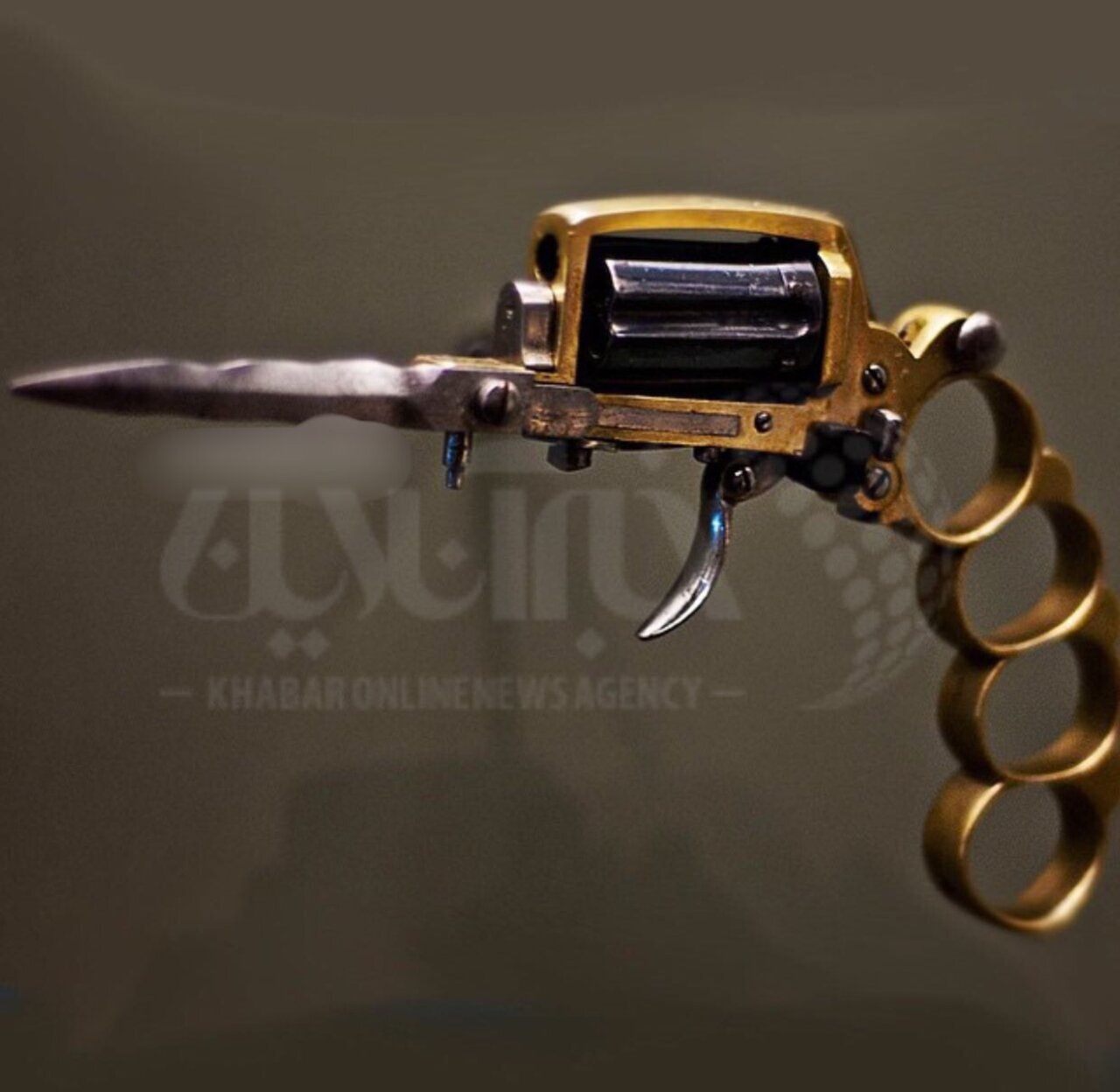 عکس/ سلاح مخوف خلافکاران در فرانسه؛ ترکیبی از ۳ سلاح