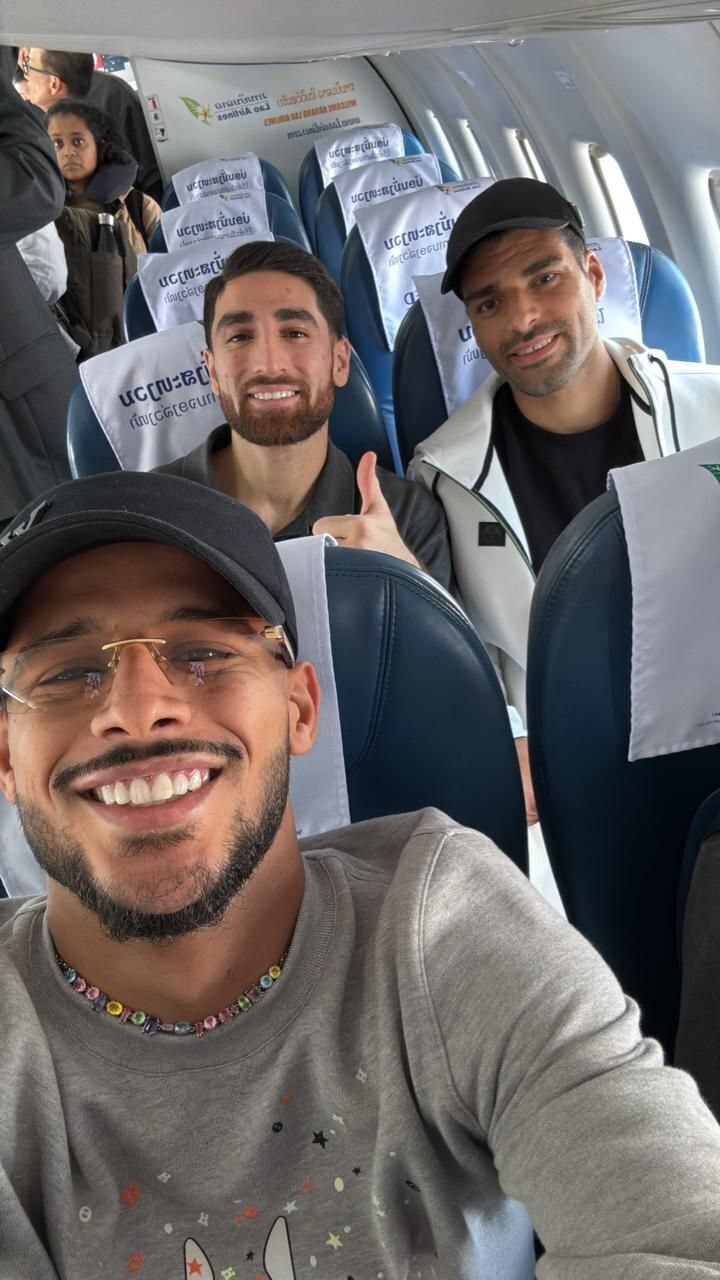 عکس/ گردنبند جنجالی مهدی قایدی در سلفی با طارمی و جهانبخش