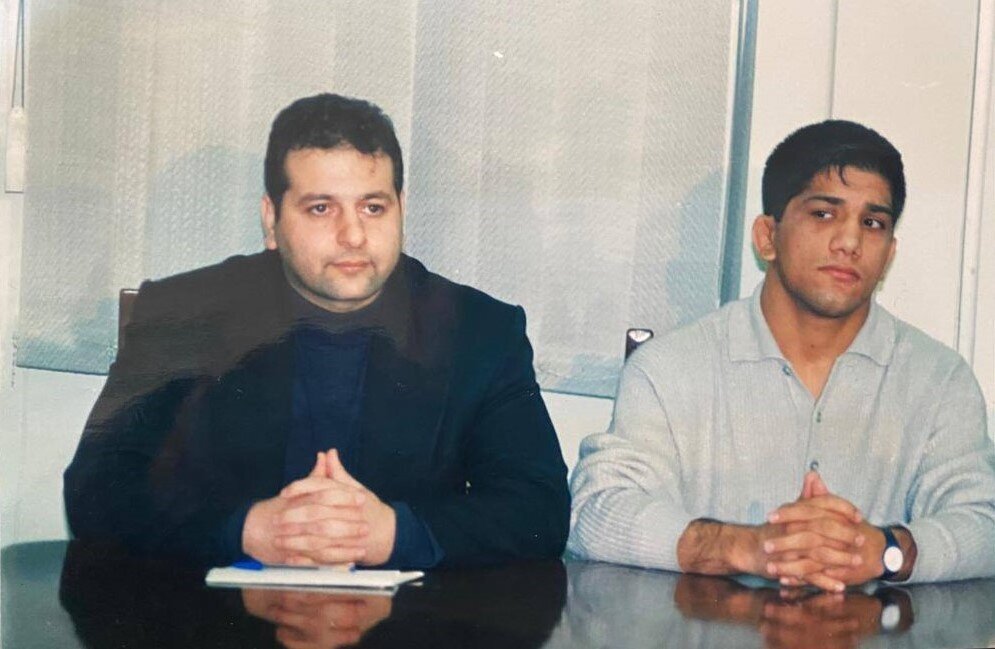 عکس/ زیرخاکی از علیرضا دبیر؛ زمانی که دانشجو بود