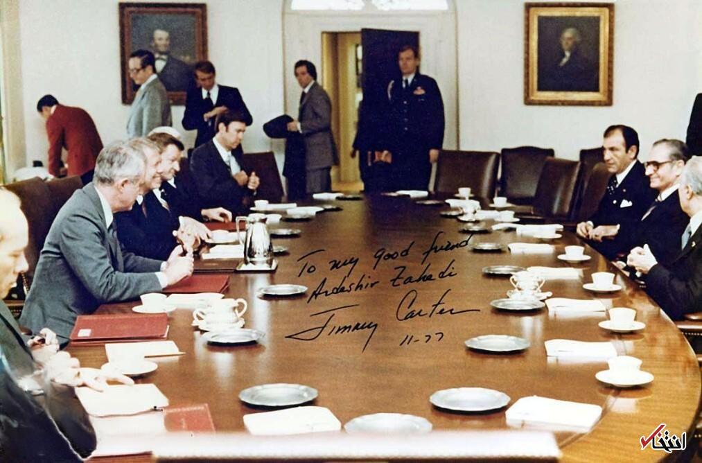 عکس/ میز مذاکره‌ ایران و آمریکا به سبک پهلوی در آبان ماه ۱۳۵۶