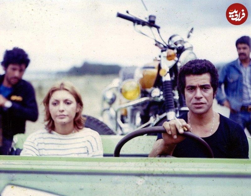 عکس‌های رنگی گوگوش و بهروز وثوقی در پشت صحنۀ فیلم «همسفر» سال ۱۳۵۴