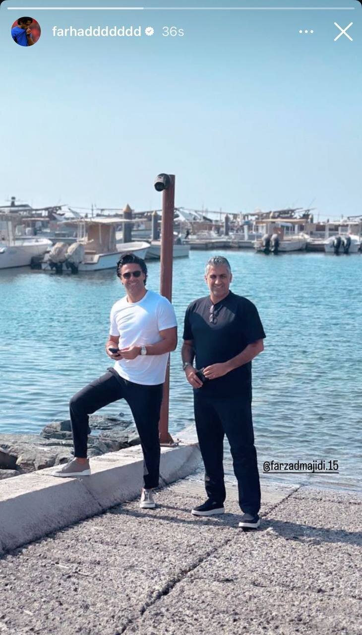 عکس/ تفریح خانوادگی فرهاد مجیدی در سواحل دبی