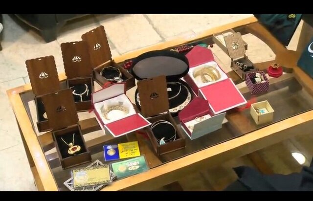 هدیه طلای میلیاردی به جبهه مقاومت توسط زن خوزستانی + عکس