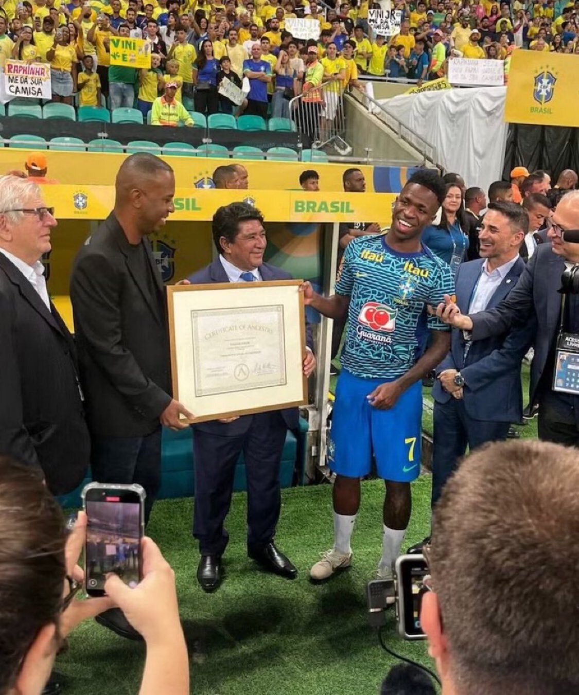 عکس/ تایید شد؛ وینیسیوس جونیور اصالت برزیلی ندارد! عکس/ تایید شد؛ وینیسیوس جونیور اصالت برزیلی ندارد!