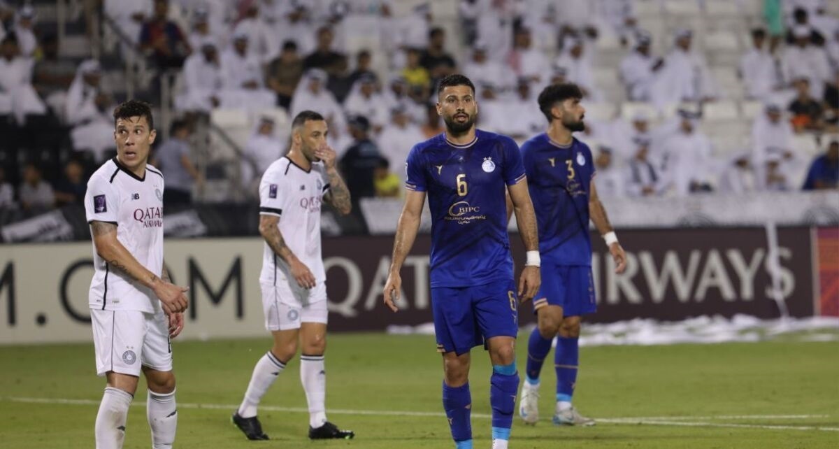مدافع استقلال به دیدار با تراکتور نمی‌رسد؛ الهلال شاید!