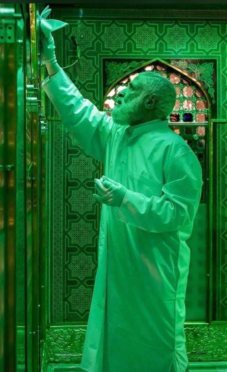 عکس/دبیر کل جدید حزب‌الله در حرم امام رضا «ع»