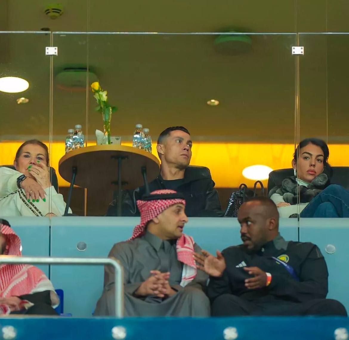 عکس/ خانواده رونالدو تماشاگر شکست غیرمنتظره النصر عکس/ خانواده رونالدو تماشاگر شکست غیرمنتظره النصر