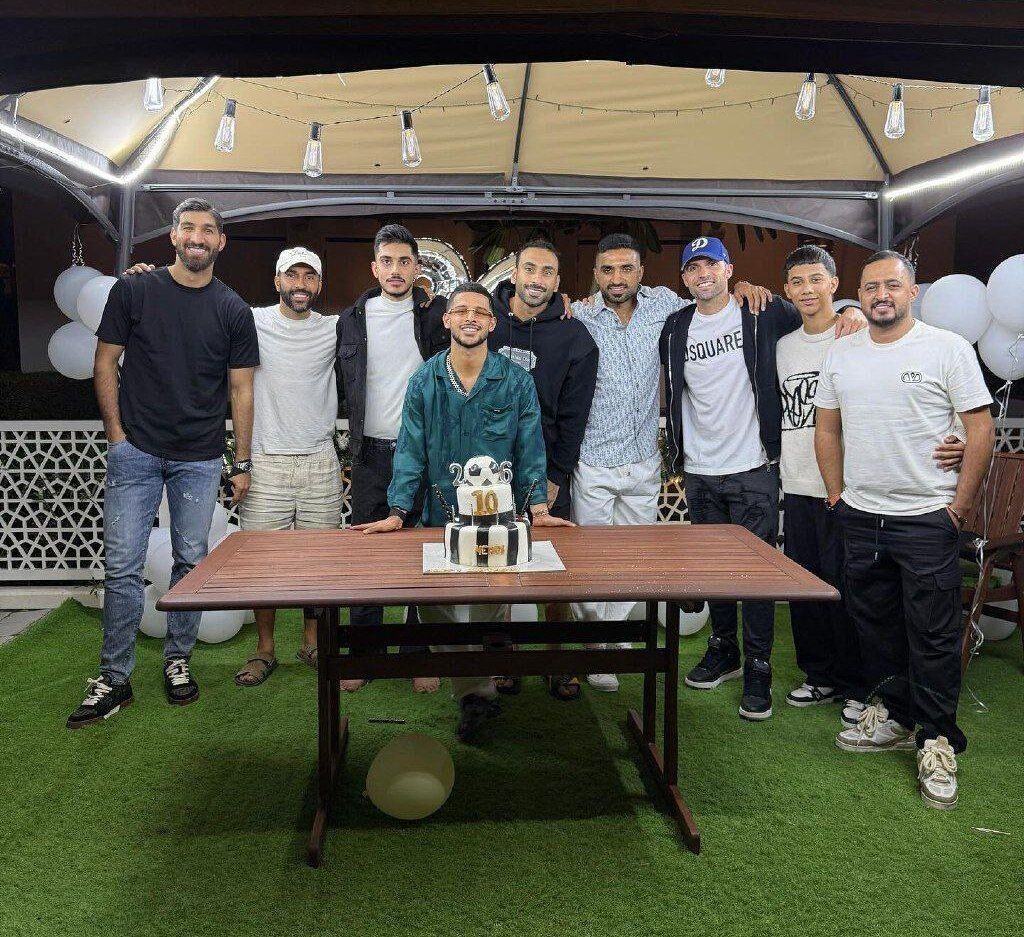 عکس/ جشن تولد مهدی قائدی در امارات با حضور قدوس و مغانلو