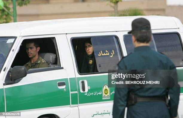 عکس/ گشت ارشاد، دهه هشتاد