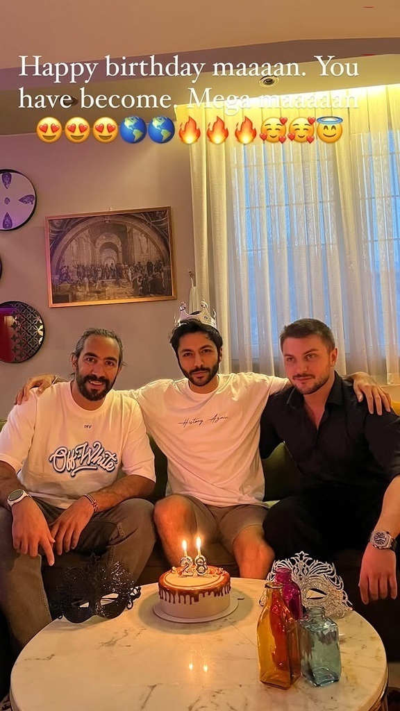 عکس/ دورهمی بازیگران سریال «از سرنوشت» در یک جشن عکس/ دورهمی بازیگران سریال «از سرنوشت» در یک جشن