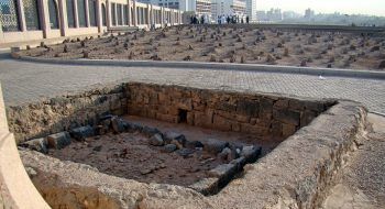 عکس/تصویری کمتر دیده شده از مزار مادر حضرت عباس عکس/تصویری کمتر دیده شده از مزار مادر حضرت عباس