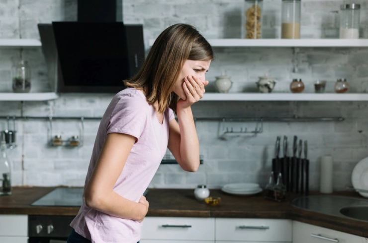 حالت تهوع بدون استفراغ بعد از غذا چیست؟ حالت تهوع بدون استفراغ بعد از غذا چیست؟