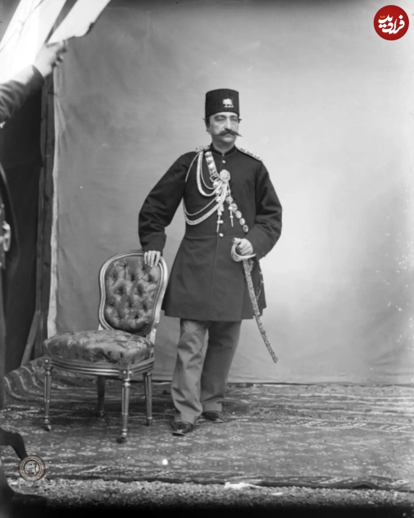 عکس/ ناصرالدین شاه قاجار در آتلیه‌ی نادار در فرانسه