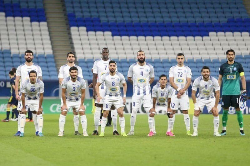 عکس/ استقلال با یک تیم متفاوت و دگرگون شده مقابل پاختاکور