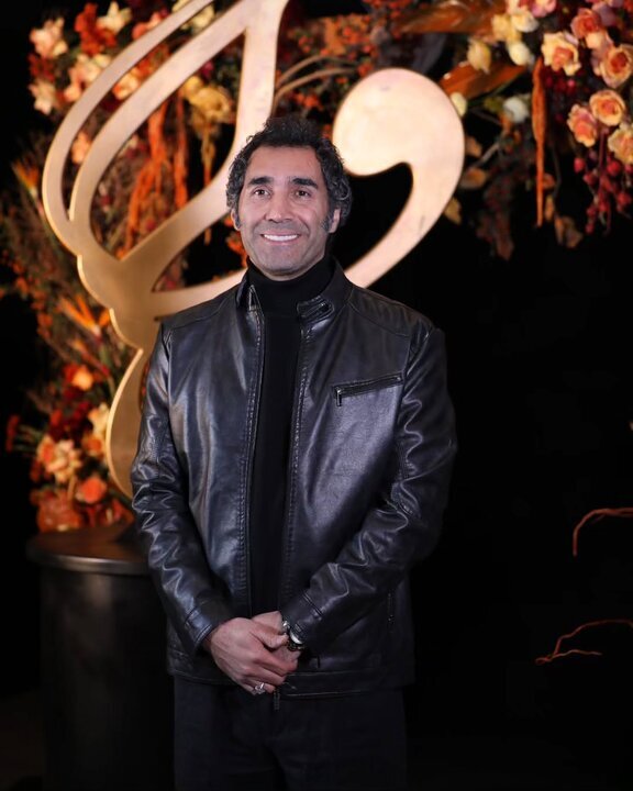 سروش صحت در کنار همسر و پسرش در جشن حافظ! سروش صحت در کنار همسر و پسرش در جشن حافظ!