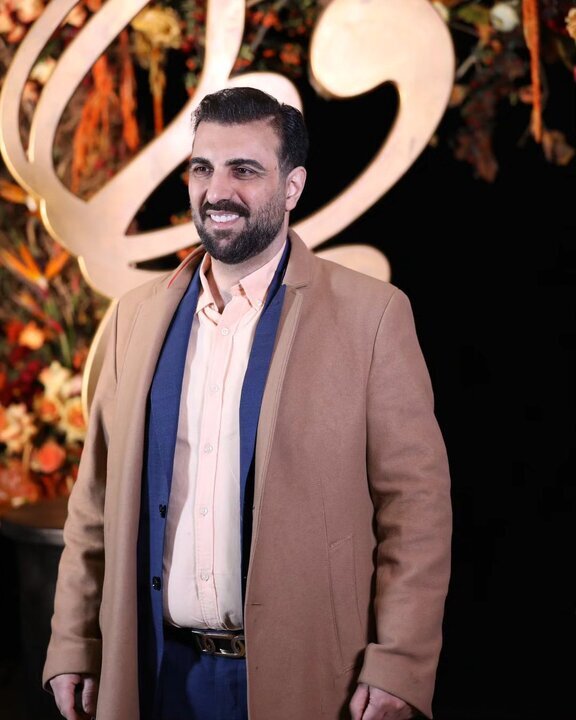 سروش صحت در کنار همسر و پسرش در جشن حافظ! سروش صحت در کنار همسر و پسرش در جشن حافظ!