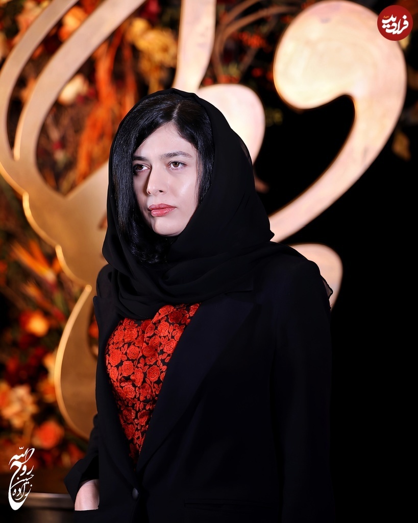 عکس/ دیبا زاهدی و ژاله شاهی در جشنواره حافظ حضور یافتند