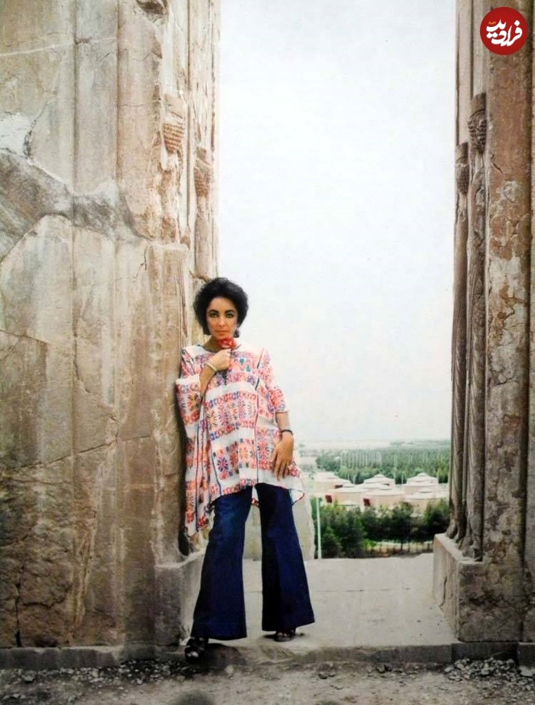 عکس/ «الیزابت تیلور، ستاره هالیوود» در تخت جمشید؛ سال ۵۴