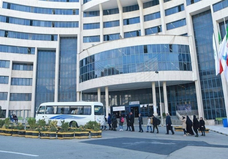 تکذیب اخراج دانشجویان از واحد تهران مرکزی