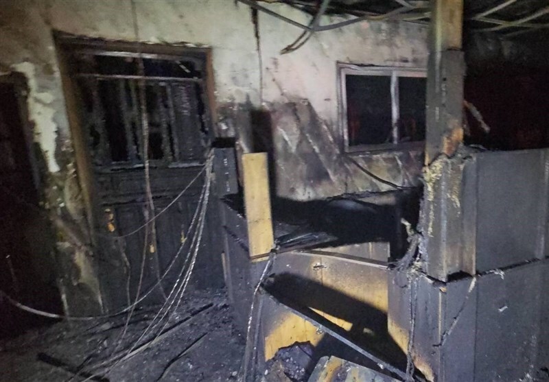 2 کشته در حریق درمانگاه مشیریه/ 12 نفر نجات پیدا کردند