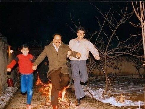 عکس/آتش بازی محمدرضا و همایون شجریان با اکبر عبدی ۴۰ سال پیش