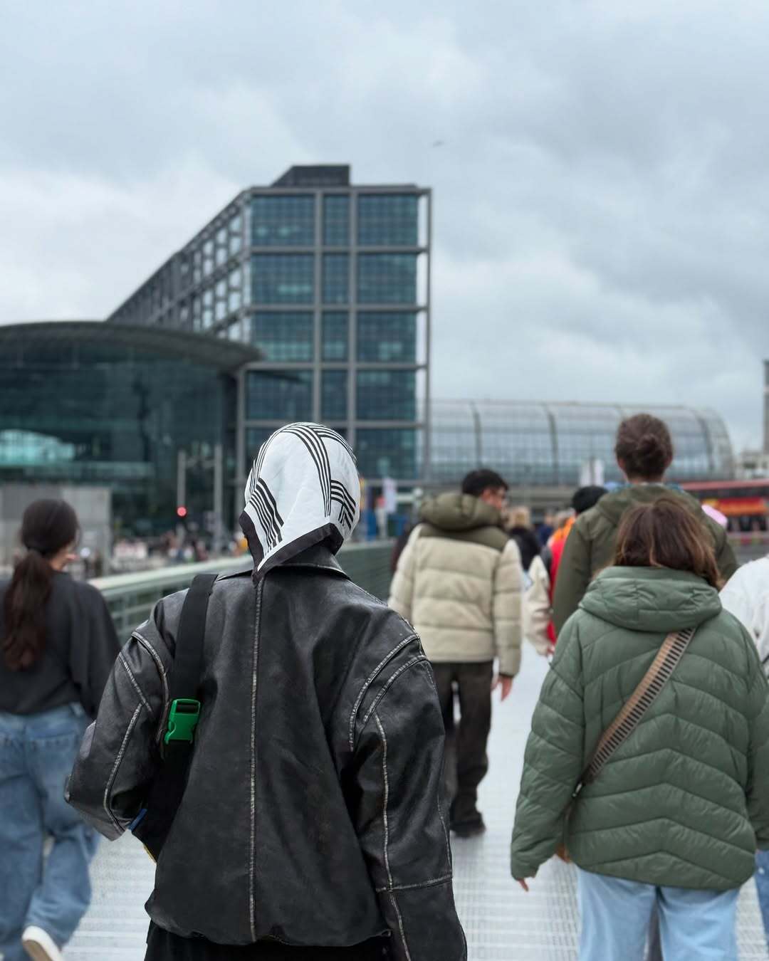 عکس/فرشته حسینی با استایلی متفاوت آفتابی شد