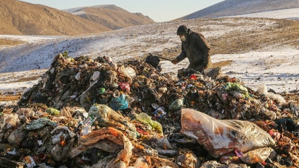 خسارت ۱۰۷ هزار میلیاردی زباله‌ها به ایران