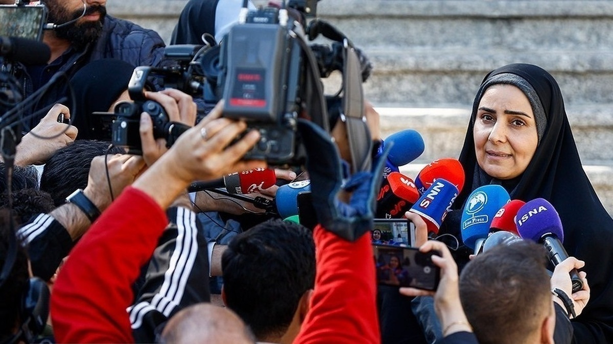 وزیر راه: بدهی دولت به کامیونداران پرداخت می‌شود