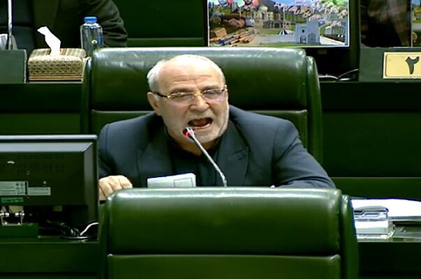 حاجی دلیگانی: از اصلاح ریشه‌ای در لایحه بودجه خبری نیست