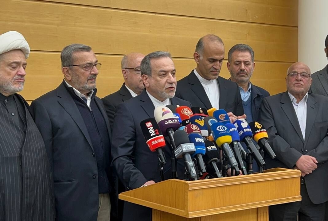 عراقچی: هم برای جنگ و هم مذاکره آمادگی داریم