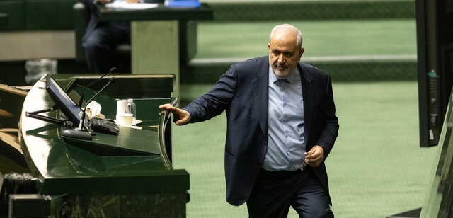 وزیر نیرو: کشت برخی محصولات را باید کنار بگذاریم