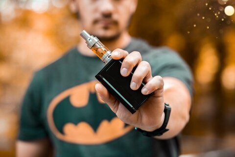 خطرات سیگار الکترونیک