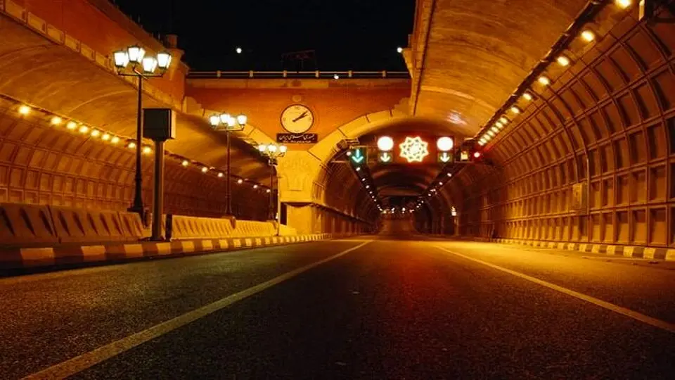 زیدآبادی: حامیان لایحه حجاب از نقد عبور کرده‌اند و به تهدید شورش رسیده‌اند