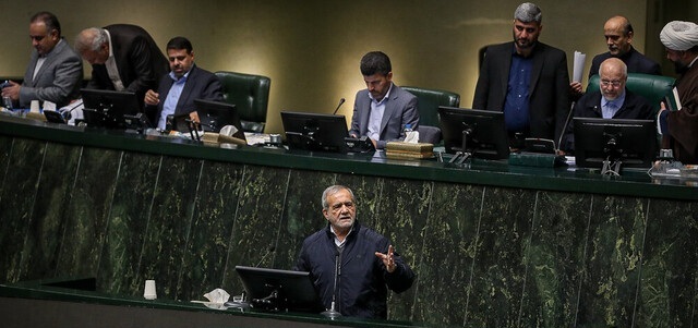 ۱۷۱ نماینده مجلس: حقوق کارکنان و کارگران به میزان تورم افزایش پیدا کند