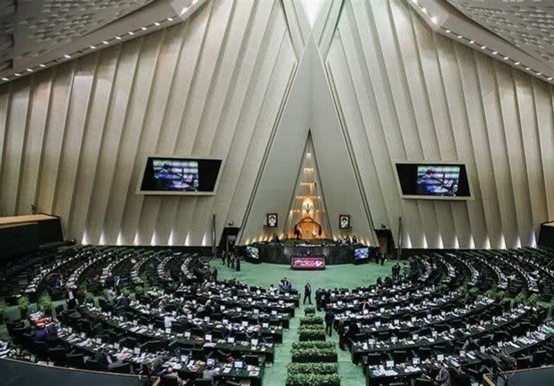 نامه هشدار آمیز ۱۶۵ نماینده مجلس به سران قوا