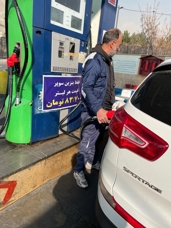 قیمت دقیق هر لیتر بنزین سوپر چند؟