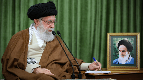 پیام رهبر انقلاب به نشست سالانه اتحادیه انجمن‌های اسلامی دانشجویان در اروپا