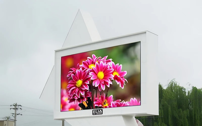 فروش و نصب انواع تلویزیون شهری در جهان ال‌ای‌دی