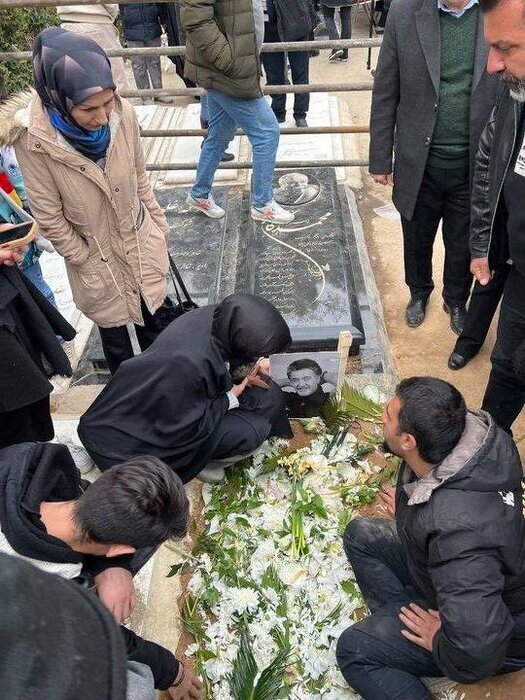 رضا رویگری در خانه ابدی آرام گرفت